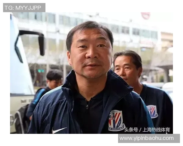 刘军独家分享足球心得与技巧助你提升球技的秘密解析