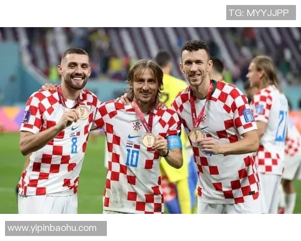 克罗地亚足球明星的辉煌历程与精彩瞬间全景展示 克罗地亚足球明星的辉煌历程与精彩瞬间全景展示