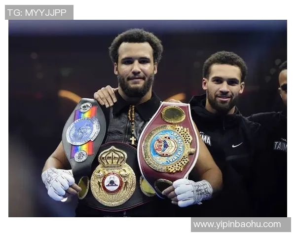 足球明星中的传奇人物从托蒂到托雷斯的辉煌历程与成就解析 足球明星中的传奇人物从托蒂到托雷斯的辉煌历程与成就解析